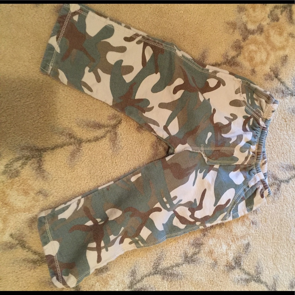 Charlie rocket camo baby pants